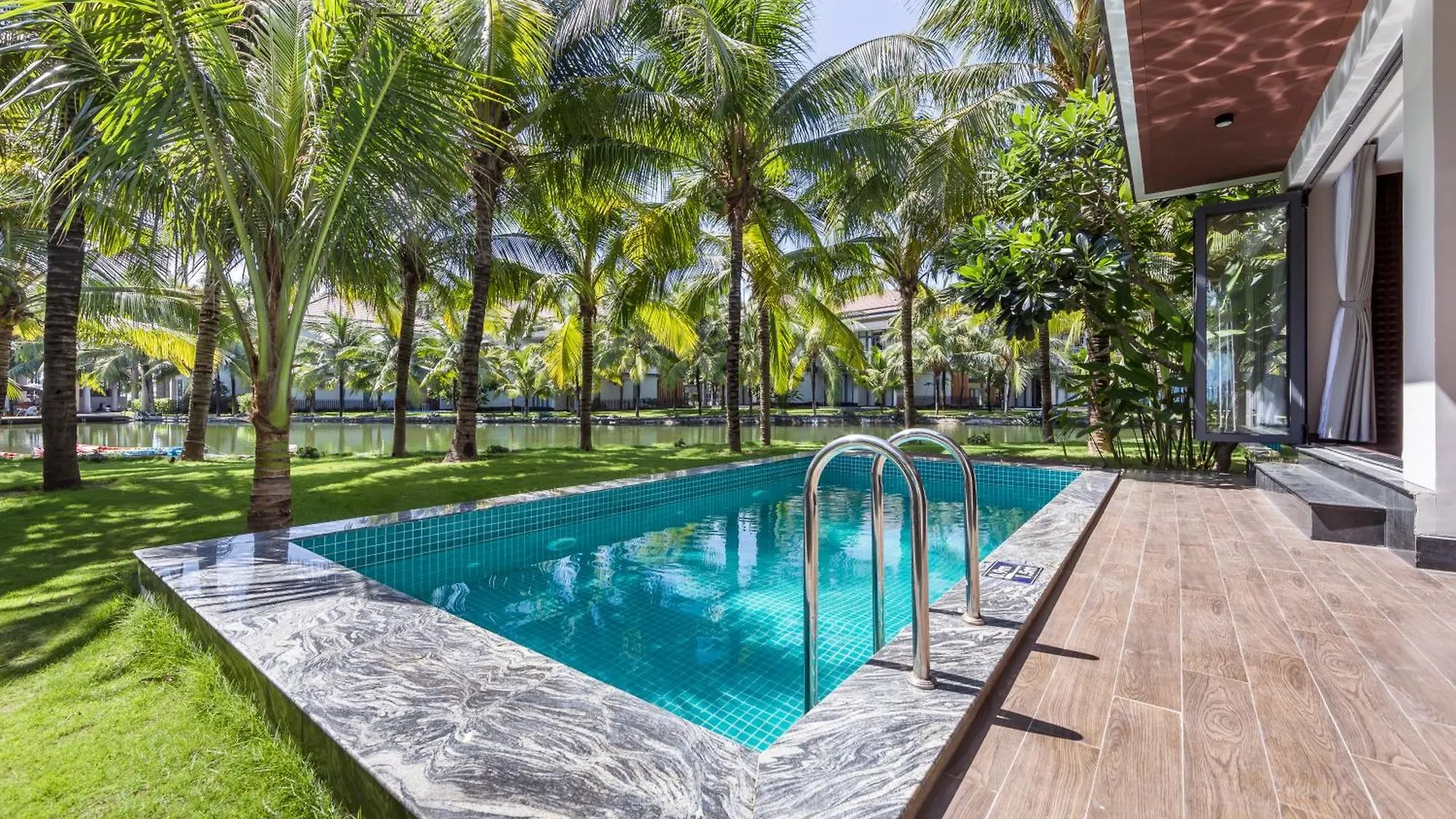 Koi Resort & Residence Da Nang