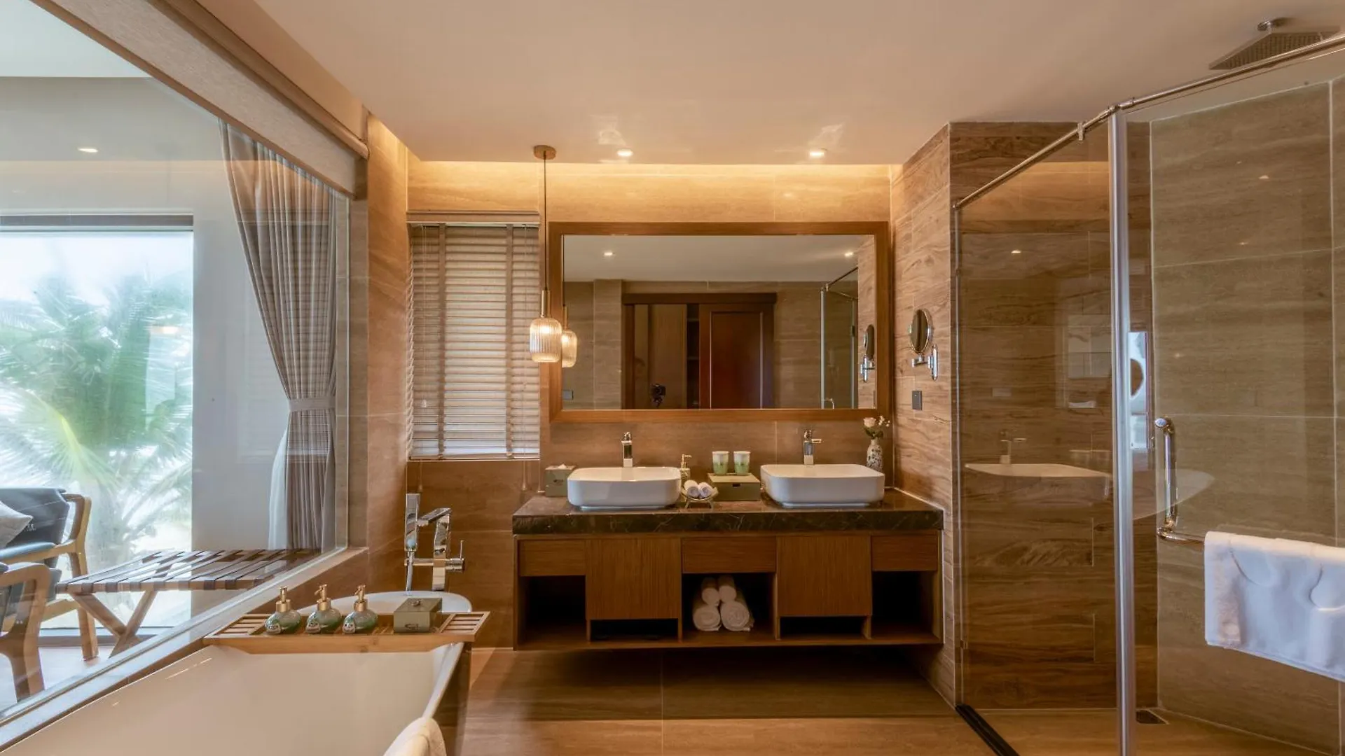 Koi Resort & Residence Da Nang
