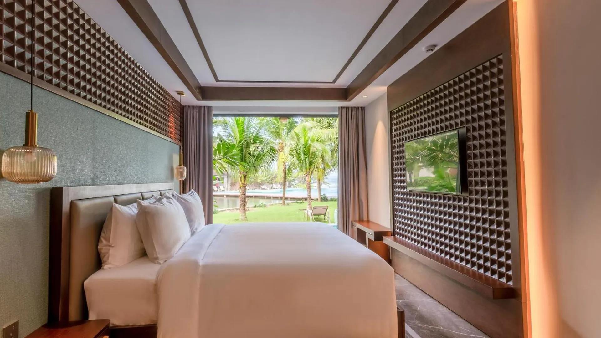 Koi Resort & Residence Da Nang